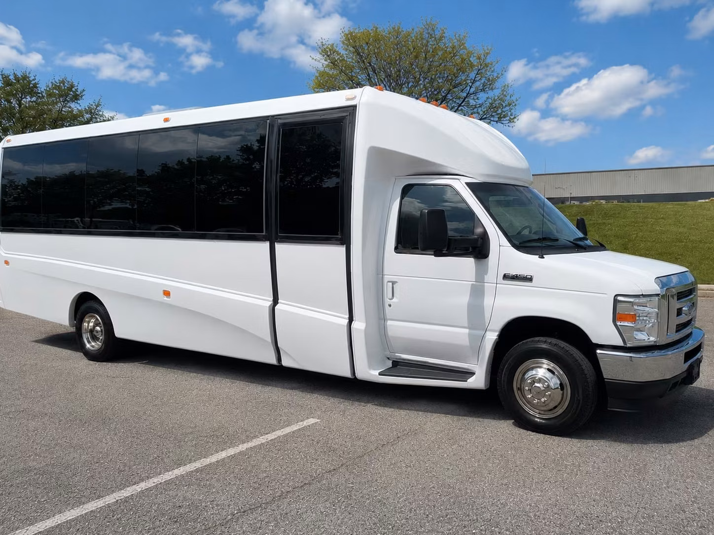 18 passenger minibus