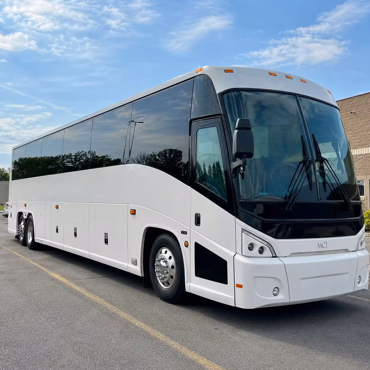 book long distance transportation in richmond or any city nearby