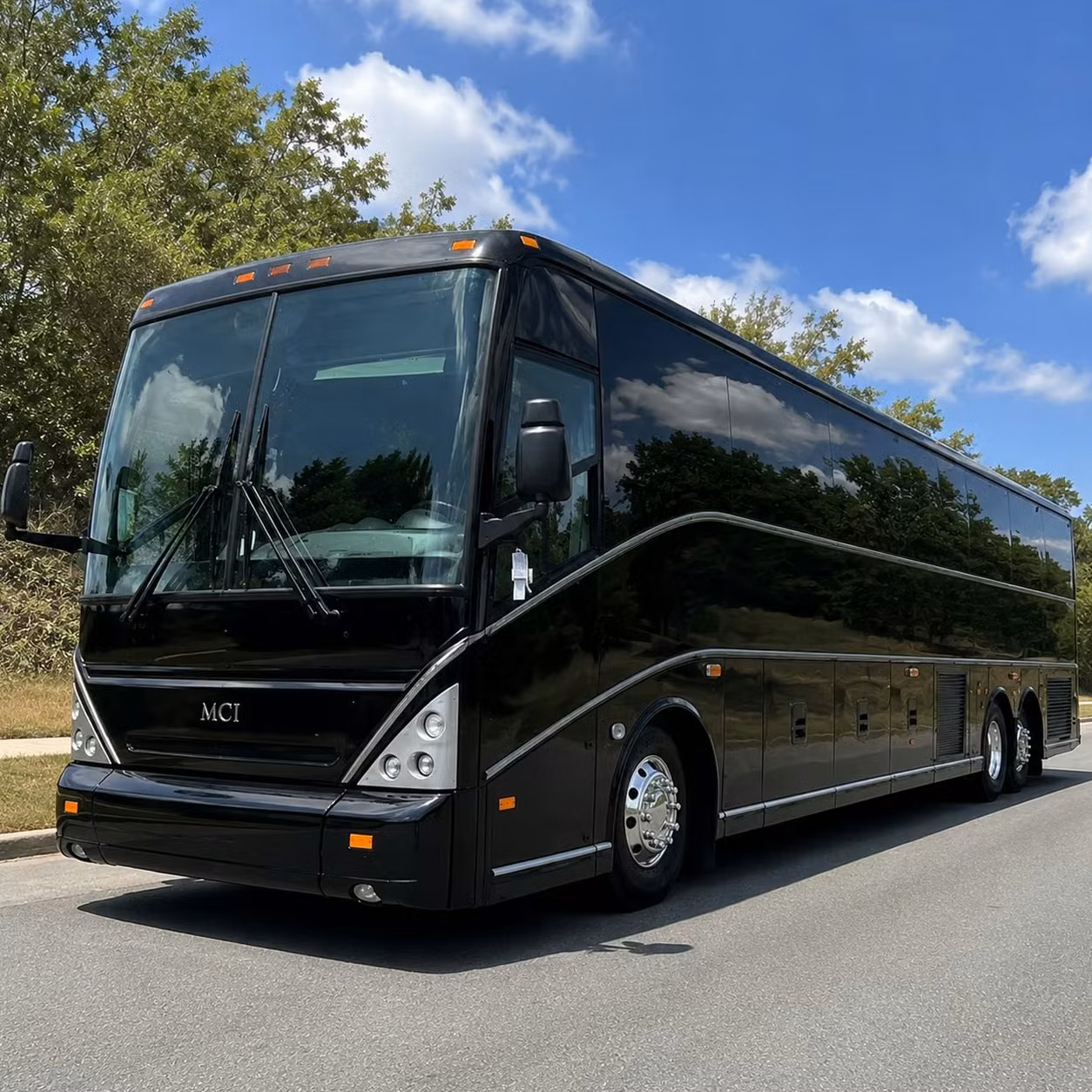 richmond amphitheater crowds are no match for a charter bus
