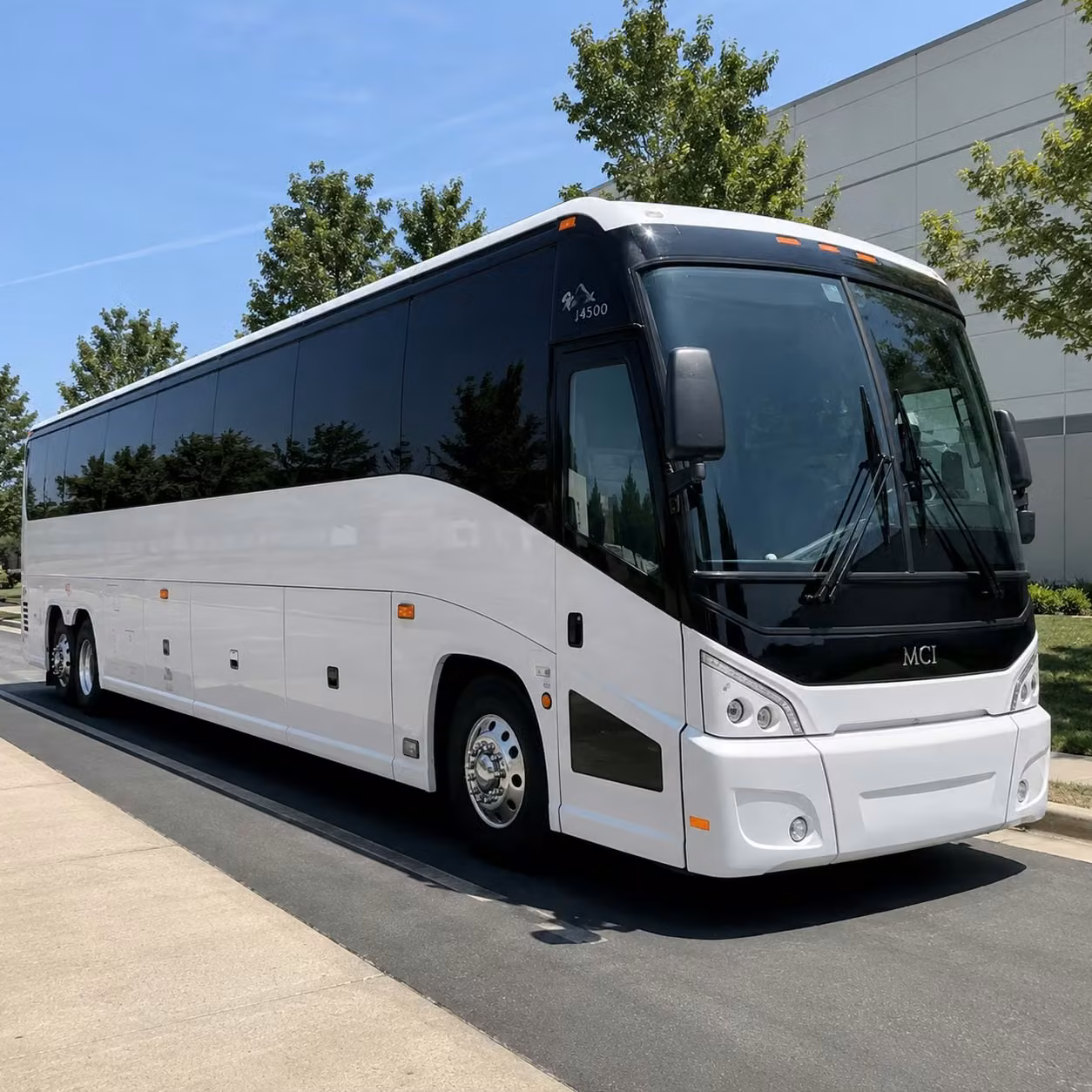 richmond to the smoky mountains group bus rentals for scenic long distance trips