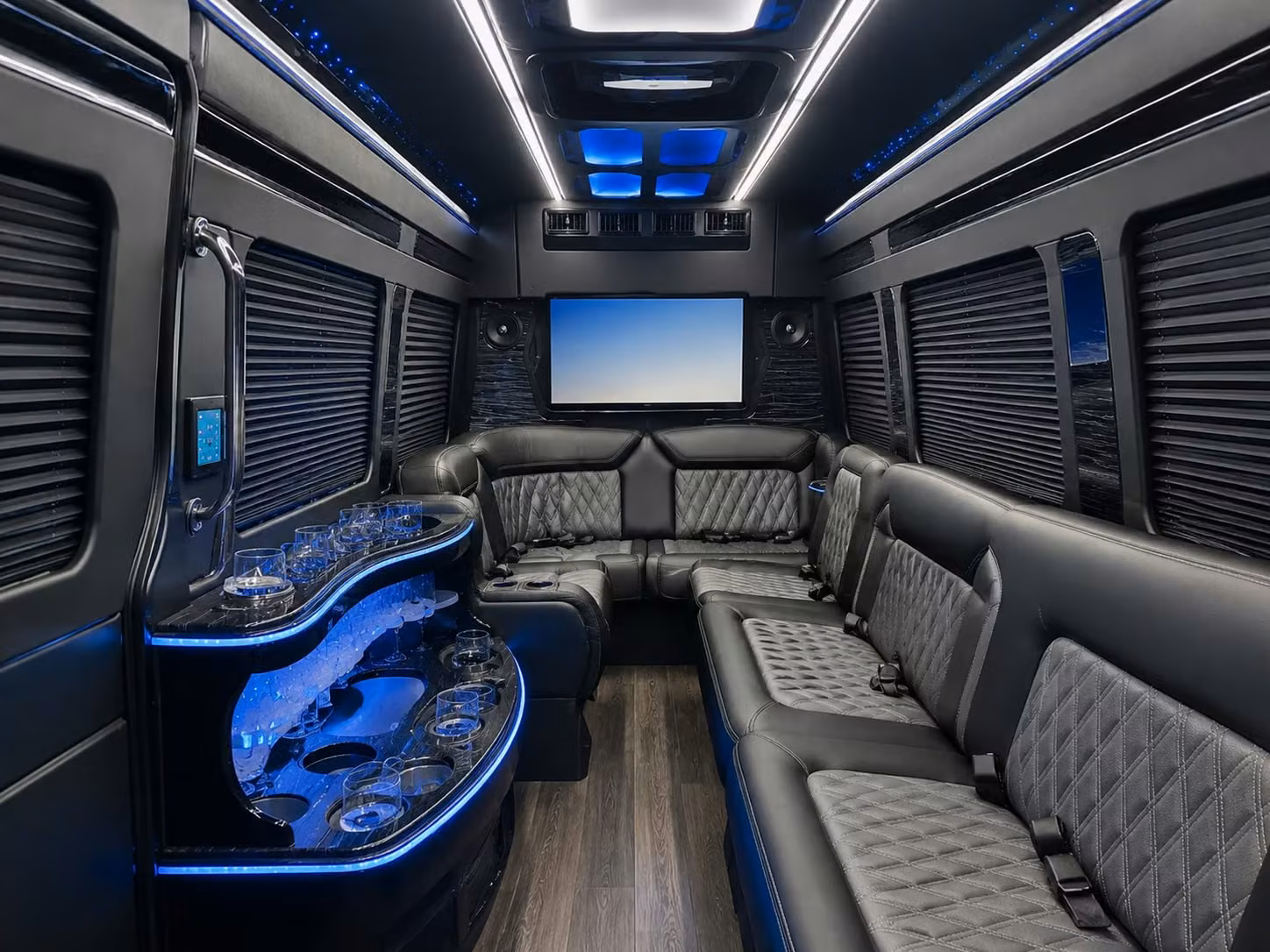 richmondcharterbus com makes late night wedding returns from richmond s reception venues simple