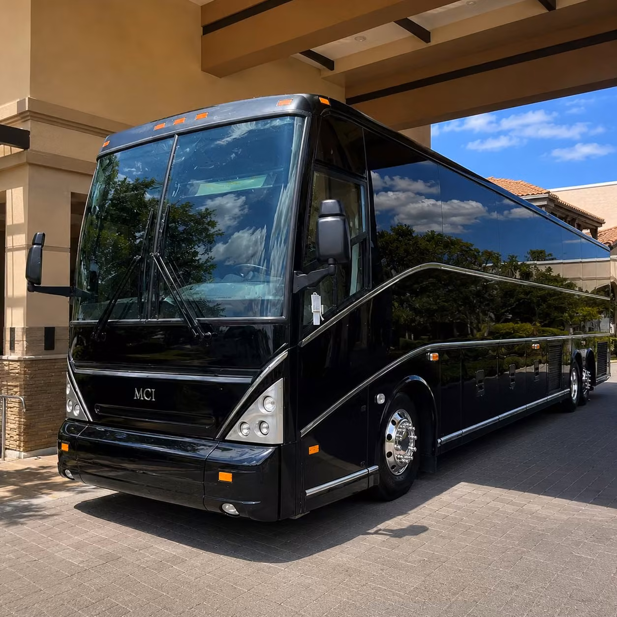 use a richmond concert shuttle to turn the whole night into the event