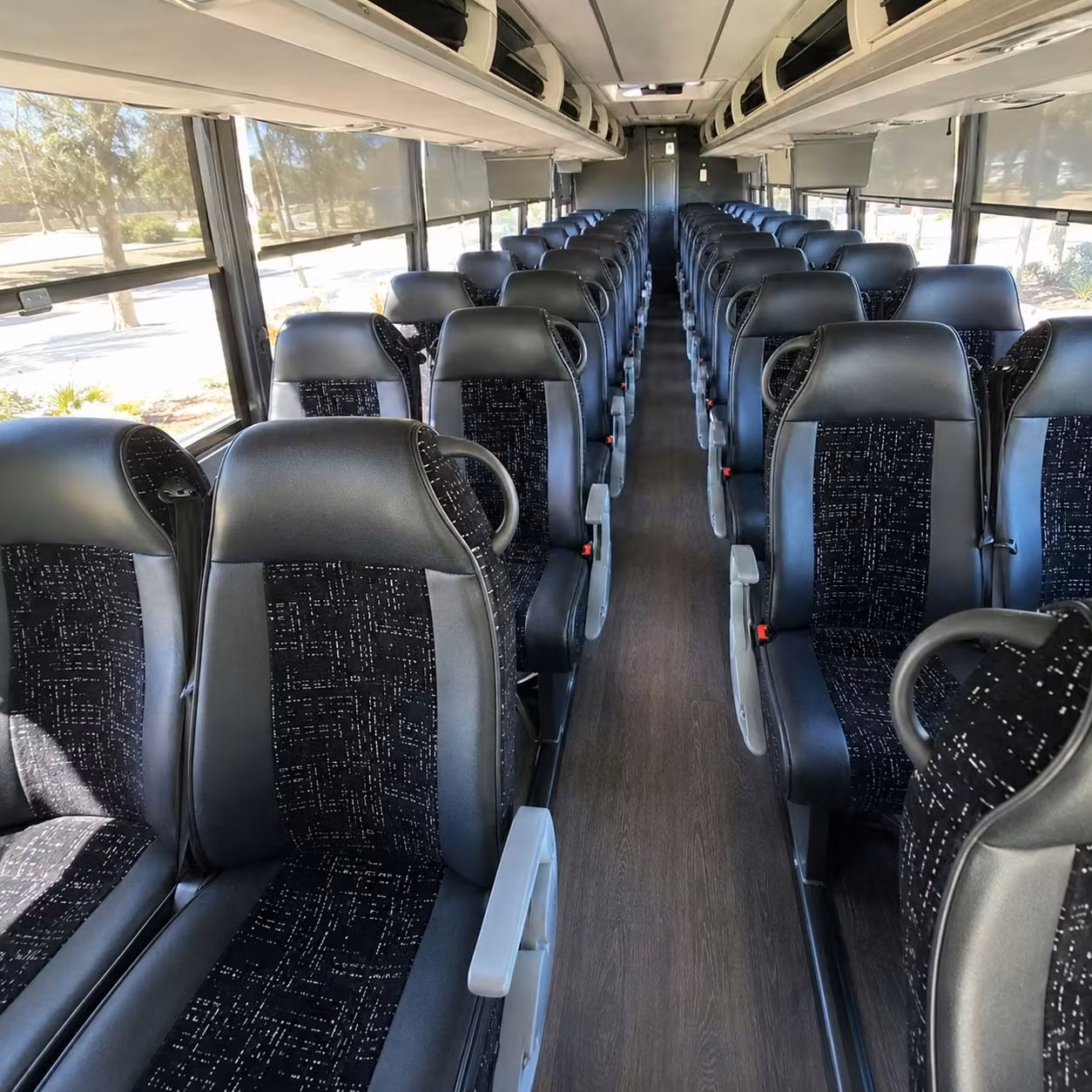 your richmond charter bus for military ceremonies training events and troop transfers